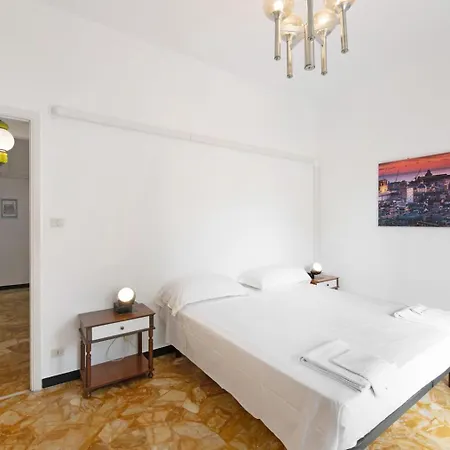 Casa Eugenio By Arenzanohost Apartment